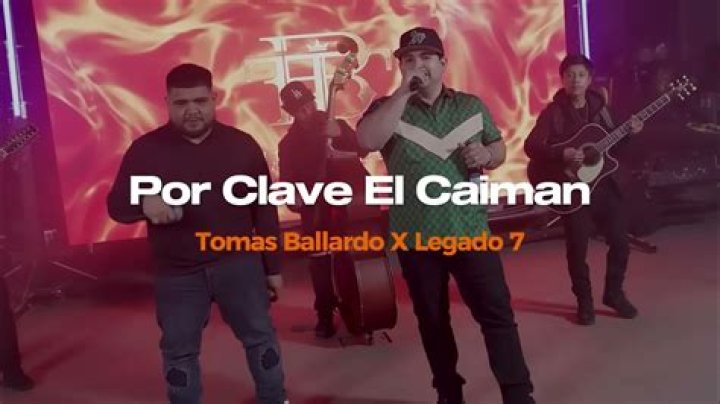 'Por Clave El Caiman' - mexicano Canción