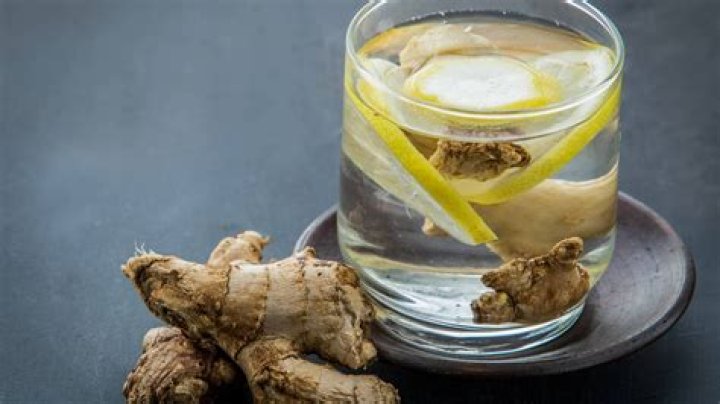 Agua de jengibre. ¿No te suena realmente apetecible? Pues debería