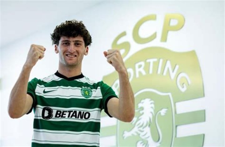 Argentina U20 midfielder Mateo Tanlongo joins Sporting from Rosario Central
