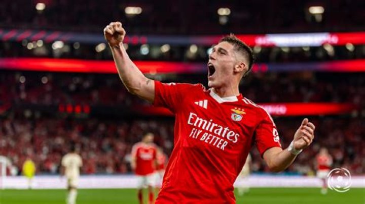 Benfica announce Benjamín Rollheiser from Estudiantes