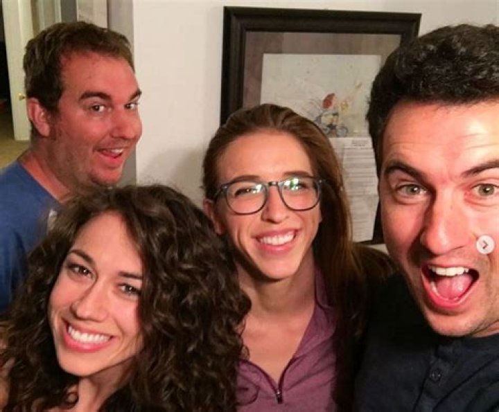 Colleen Ballinger’s Parents, and Siblings: Who Are The YouTuber’s Father, Mother, Brothers, Sisters, Family