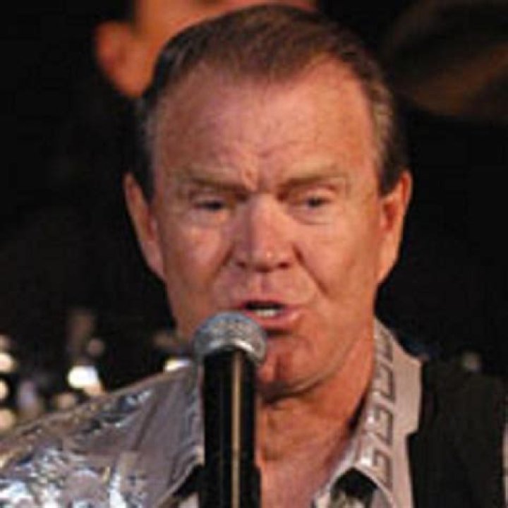 Glen Campbell - Bio, Net Worth, Height