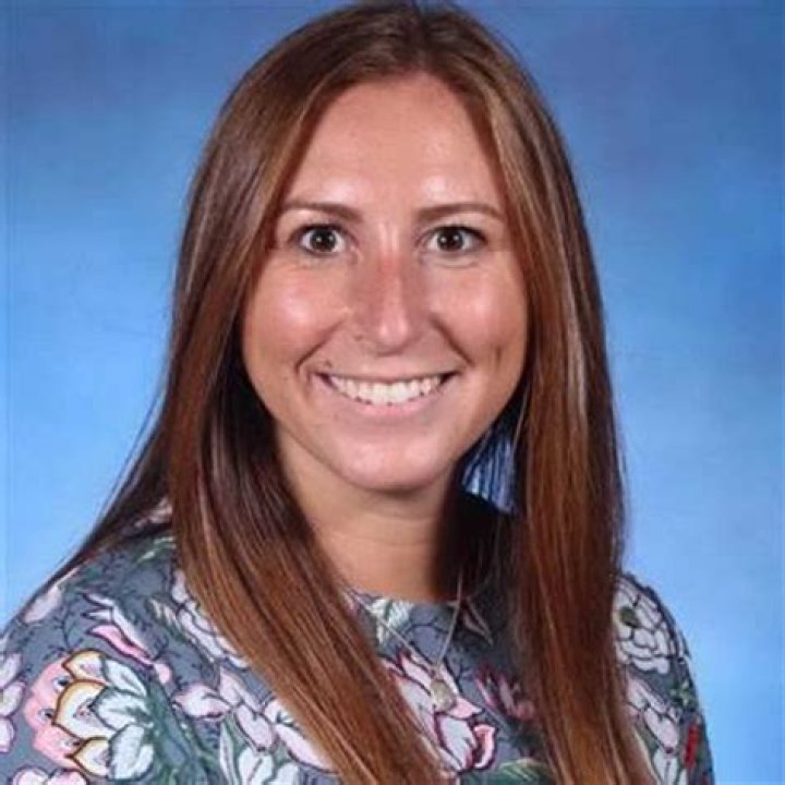 	Huntington, NY: teacher Andrea Kolb died by suicide	