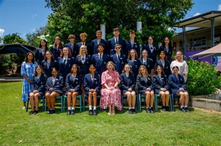 In a class of 120, 43 students will drink tea,81 students will drink coffee and 12 students will not drink both coffee and tree. how many will drink both coffee and tea?