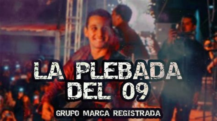 La Plebada Del 09 Letras - La Plebada Del 09 Traducciones