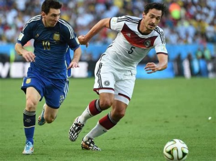 Leandro Cufre explains Lionel Messi Argentina World Cup 2006 substituion
