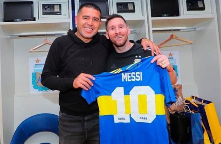 Lionel Messi to play at Juan Riquelme’s farewell match