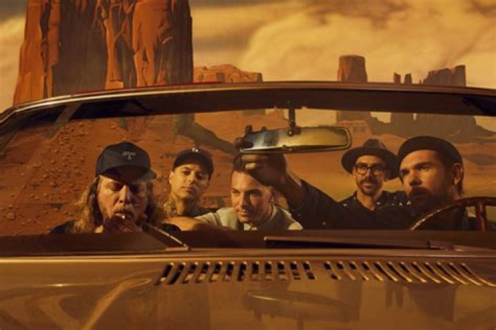 Lirik dan Chord Lagu Vacation dari Dirty Heads