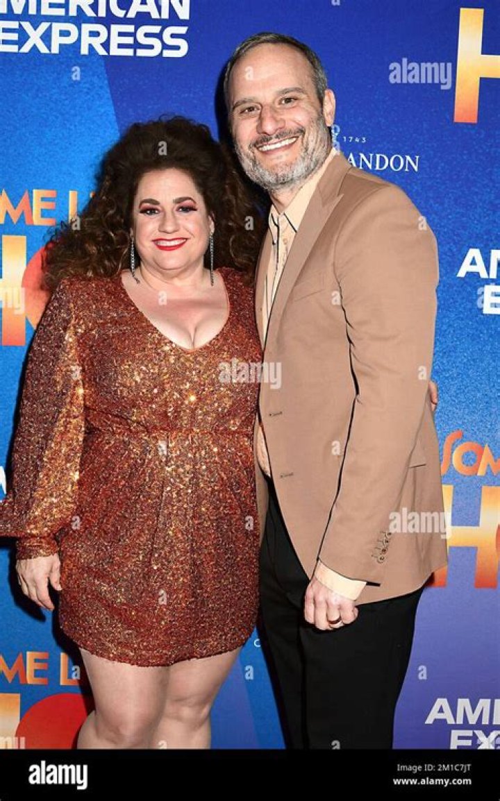 Marissa Jaret Winokur - Bio, Net Worth, Height