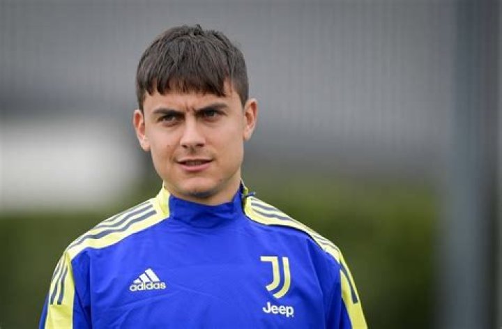 Paulo Dybala back training with Juventus, available for Champions League vs. Villarreal