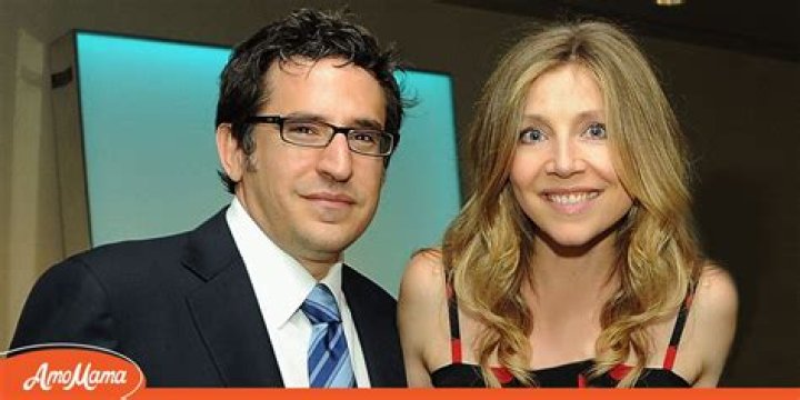 Sarah Chalke Biography, Age, Husband, Height, Movies, Kids, Net worth