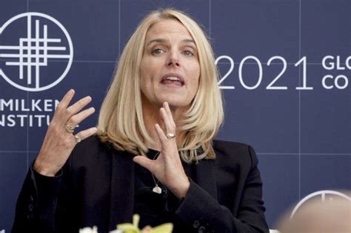 Sarah Kate Ellis Transgender or Gay! GLAAD CEO Sexuality, Wife