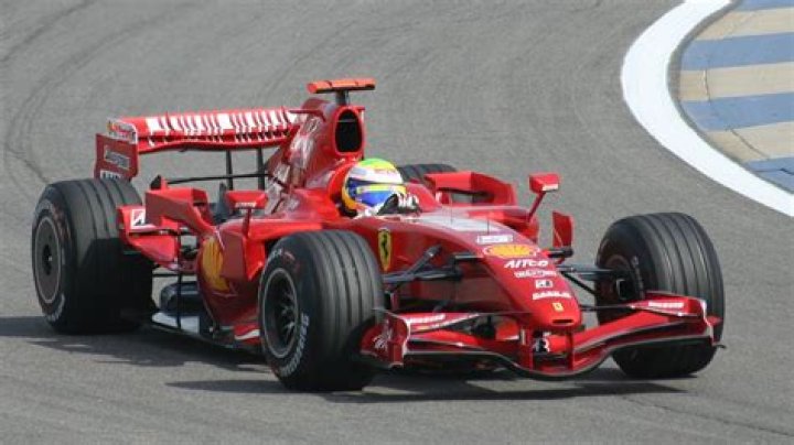 ‘That’s his decision’ - Lewis Hamilton refuses to get involved in Felipe Massa’s F1 2008 title lawsuit | F1