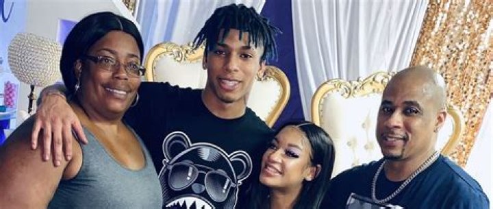 Untold Truth About NLE Choppa’s Parents, Siblings, Family: Meet His Mom Angela Potts, Dad, and Brother