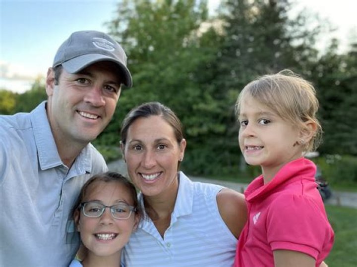 Who Is Alicia Richter Gagnon, Mark Gagnon Wife? Family & Kids